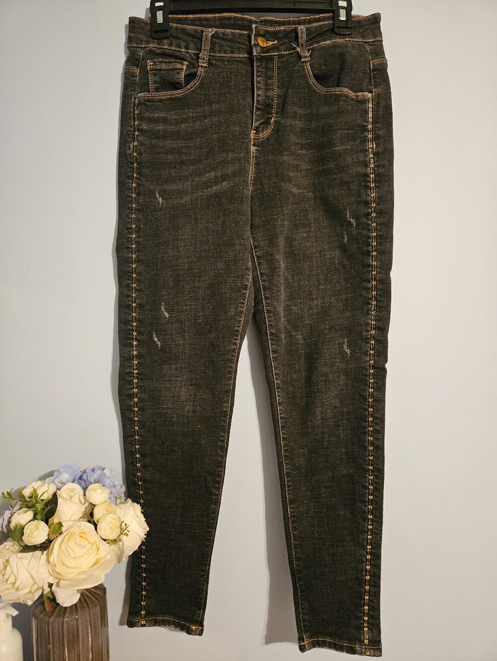 Embroidered Side-Stitch Faded Distressed Black Jeans